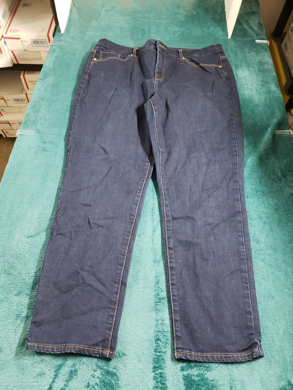 Chicos Jeans Size 1.5 US Size 10 Women Blue Stretch Pants Girlfriend Ankle
